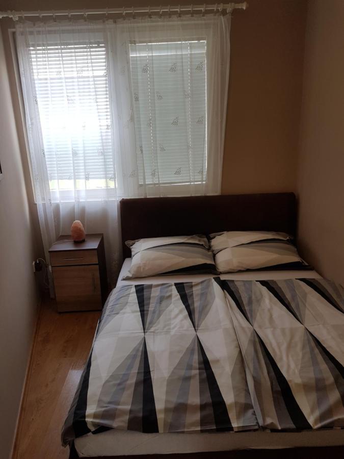 Belvarosi Apartman Lejlighed Eger Eksteriør billede